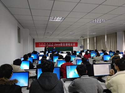 計(jì)算機(jī)與信息學(xué)院成功舉辦寒假校內(nèi)Java實(shí)訓(xùn)課程，助力學(xué)生掌握計(jì)算機(jī)信息技術(shù)開(kāi)發(fā)